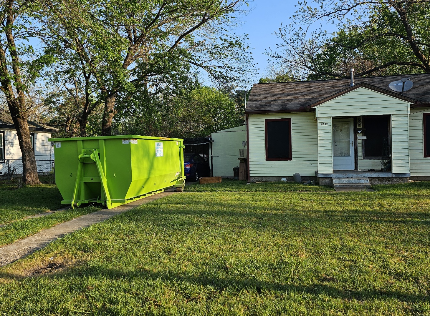 Dallas dumpster rental gallery image 10